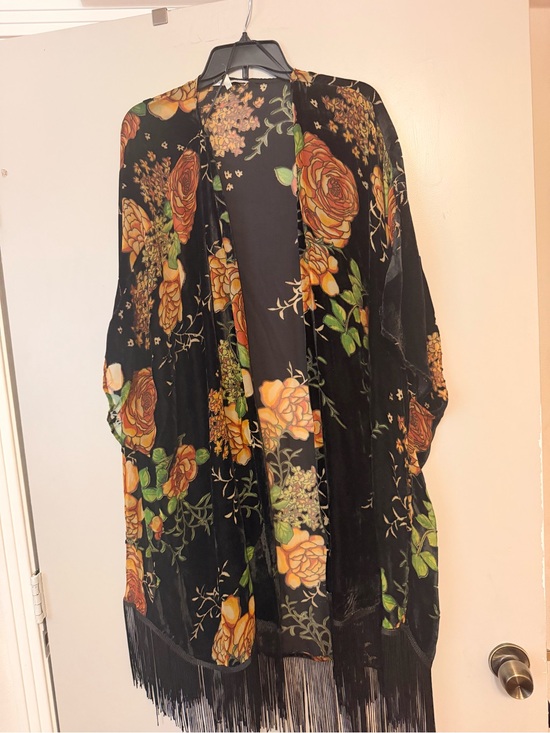 Daniel Rainn Tops - Daniel Rainn Boho Chic Black Floral Fringe Kimono Style Tunic Plus Size 2X